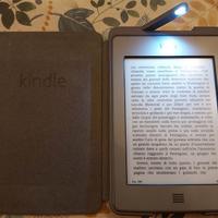 Kindle Touch con custodia