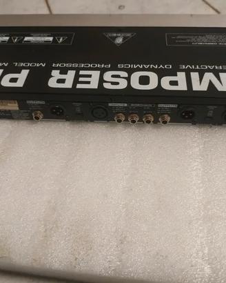 Behringer COMPOSER PRO Mdx 2200