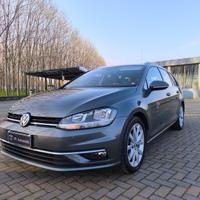 Volkswagen Golf Variant 2.0 TDI Executive BlueMoti
