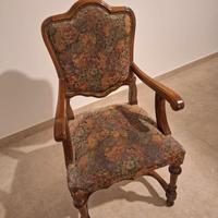 Sedia grande/poltroncina con braccioli imbottita