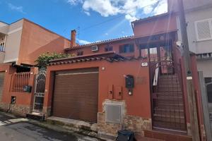 Semindipendente ristrutturata ampia metratura