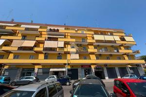 2 LOCALI A BARI