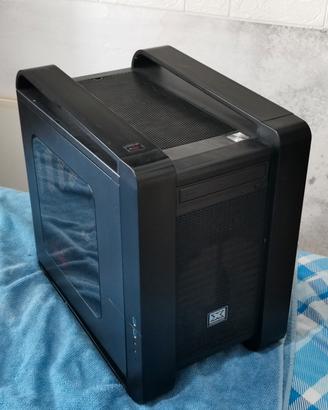 PC fisso AMD quad core 8gb ram 1TB hdd Radeon R7