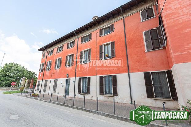 5 locali all'ultimo piano senza spese condominiali
