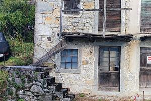 Rustico in pietra a Valle di Soffumbergo