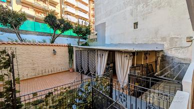 Trilocale oltre accessori in Via Polveriera - Cama