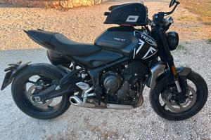 Moto Triumph Trident 660