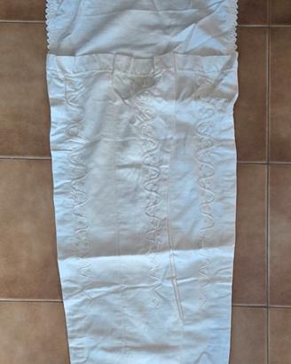 sacco porta bimbi in lino ricamato,si spedizione 