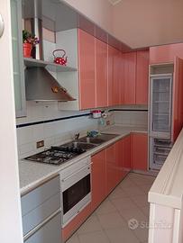 Mansarda arredata con box auto zona paletta d'oro