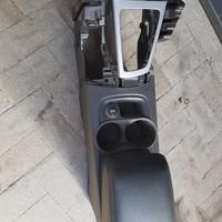 bracciolo tunnel centrale per ford  Focus 