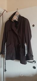 Giacca impermeabile rifiniture stile Burberry 