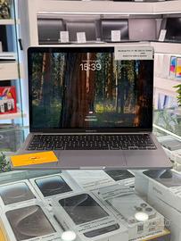 MacBook Pro 13" M2 2022 8/ 256GB - PROMO SHOCKING