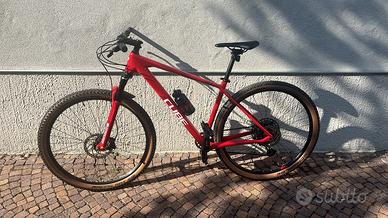 Mountain bike hardtail cube reaction c:62 one