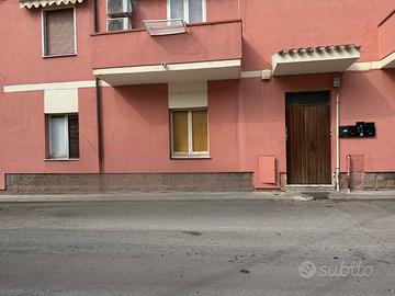 Appartamento da ristrutturare Via Demuro, Li Punti