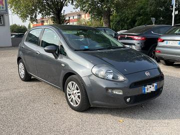 FIAT Punto 1.3 MJT II 75 CV 5p Lounge NEOPATENTA