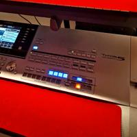 Yamaha Tyros 5