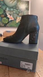 stivaletto tronchetto in pelle