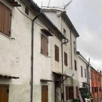 Appartamento a Moglia (MN)