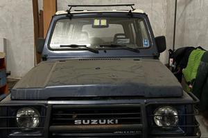 Land Rover Santana Suzuki