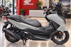 Honda Forza 350