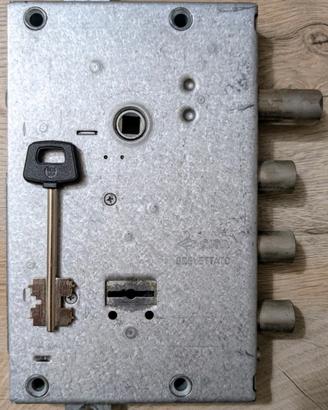 CISA - 56415.58 - Serratura Porta Blindata Scrocco