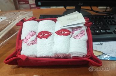 Cestino in tessuto con 4 lavette cn strass Blugirl