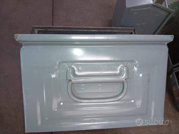 Cassette in metallo grandi 