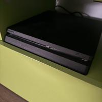 Playstation 4 slim