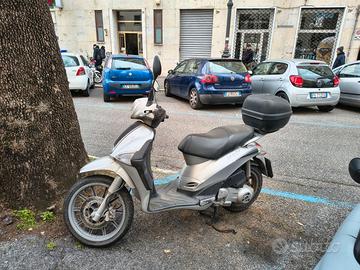 Piaggio Liberty 125 grigio metallizzato