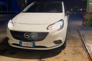 Oper corsa E