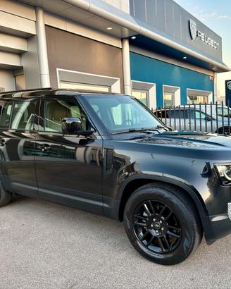 Land Rover Defender 110 3.0D I6 250 CV AWD Auto SE