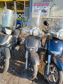 Ricambi aprilia scarabeo 300