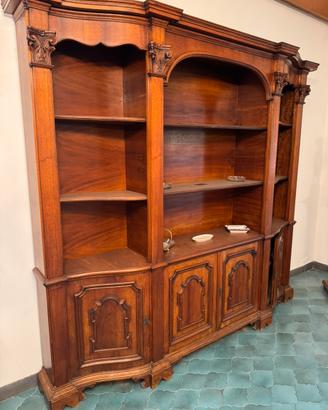 Elegante armadio/libreria in legno massello antico