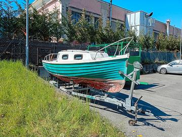 Barca da pesca c e anche albero x vela 