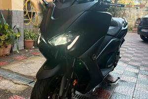 TMAX 560 2020