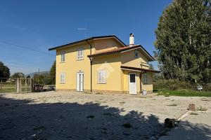 CASA INDIPENDENTE A BUGGIANO