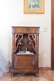 Coppia di comodini 800 Napoletano