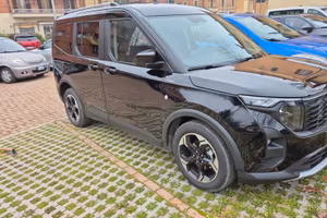 Ford tourneo courier 2024
