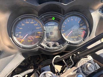 Suzuki V-Strom 650
