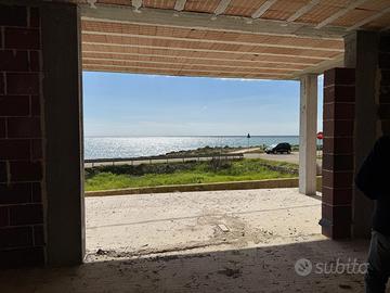 Villa a Rustico fronte mare