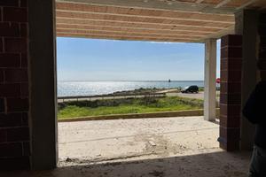 Villa a Rustico fronte mare