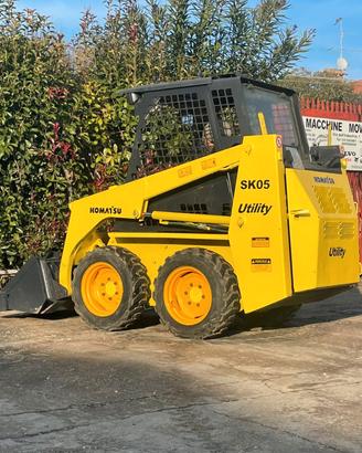 P32 Mini pala Komatsu SK 05 targata