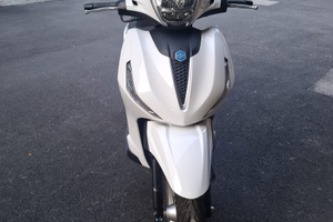 Piaggio Beverly 300 HPE