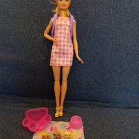 Barbie con cagnolini.