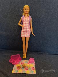 Barbie con cagnolini.