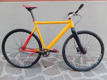 bicicletta fixed 