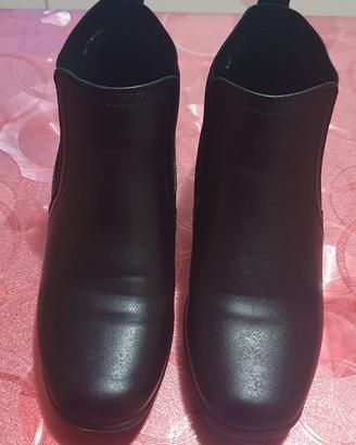 Stivaletti neri n.36  Casual Comfort