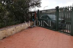 R14380 Casa indipendente con terrazza