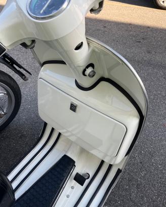 PX 150 con ganci esterni dell ‘81.