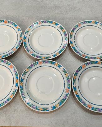 servizio piattini da thè caldo 